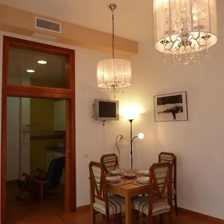 Karmapartment 2 Apartmán Sevilla